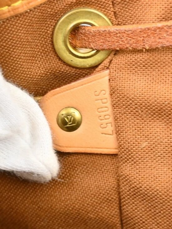 LOUIS VUITTON MONOGRAM MINI MONTSOURIS BACKPACK main image 12